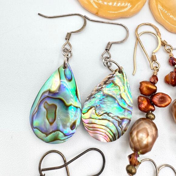 20 Pair Genuine Pearl Shell Earring Lot Pearlcore Sirencore Beach Wedding Bridal - Picture 11 of 16